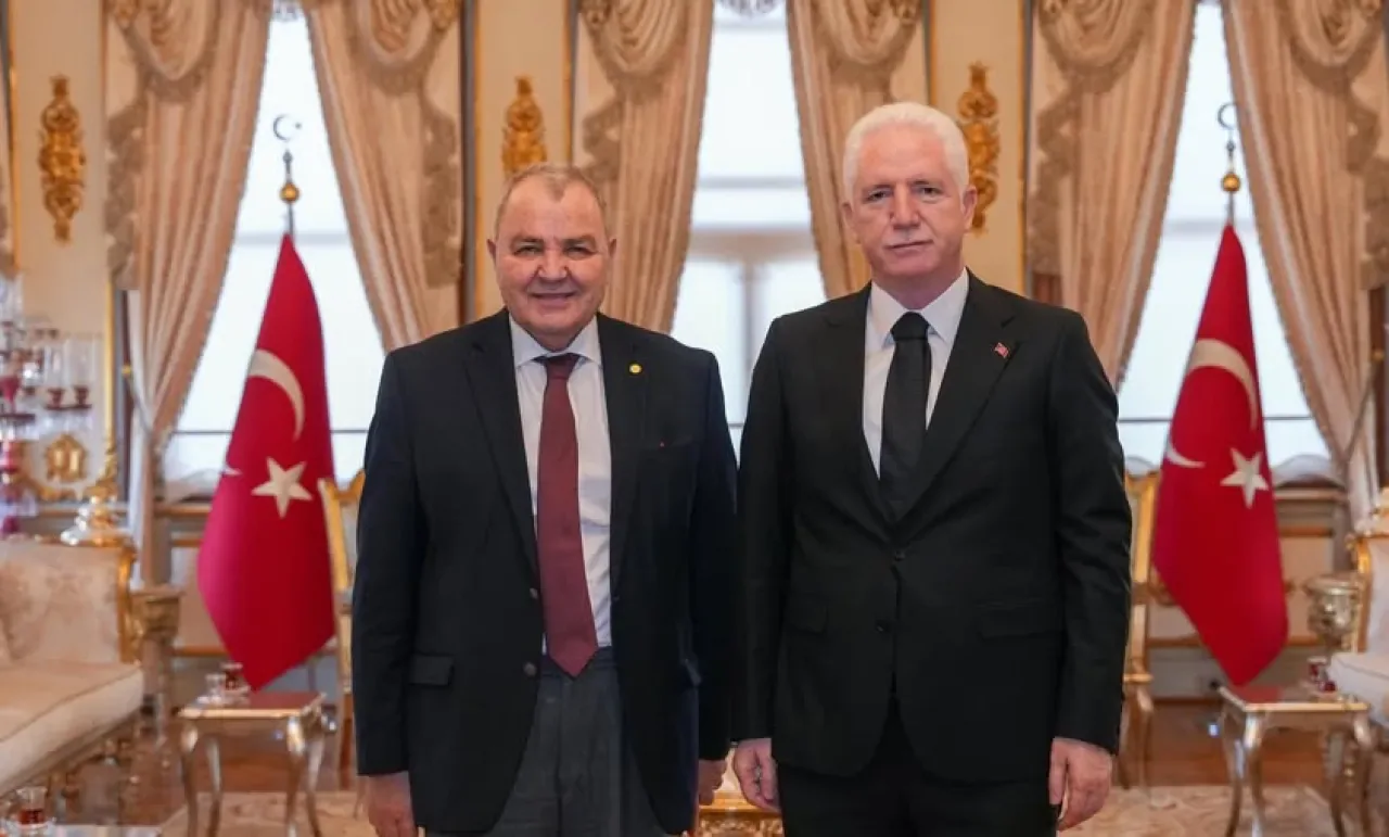 Malta Temsilciler Meclisi Başkanı Anglu Farrugia İstanbul'da Vali Davut Gül'ü Ziyaret Etti Malta Temsilciler Meclisi Başkanı Anglu Farrugia İstanbul'da Vali Davut Gül'ü Ziyaret Etti