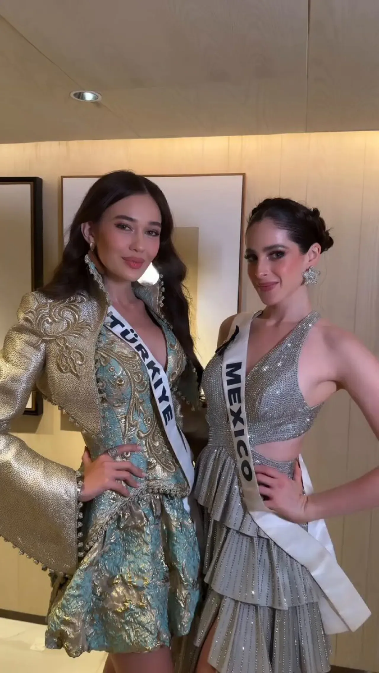 Ceren Arslan, Kainat Güzellik Yarışması'nda İlk 30'a Giremedi Ceren Arslan, Kainat Güzellik Yarışması'nda İlk 30'a Giremedi