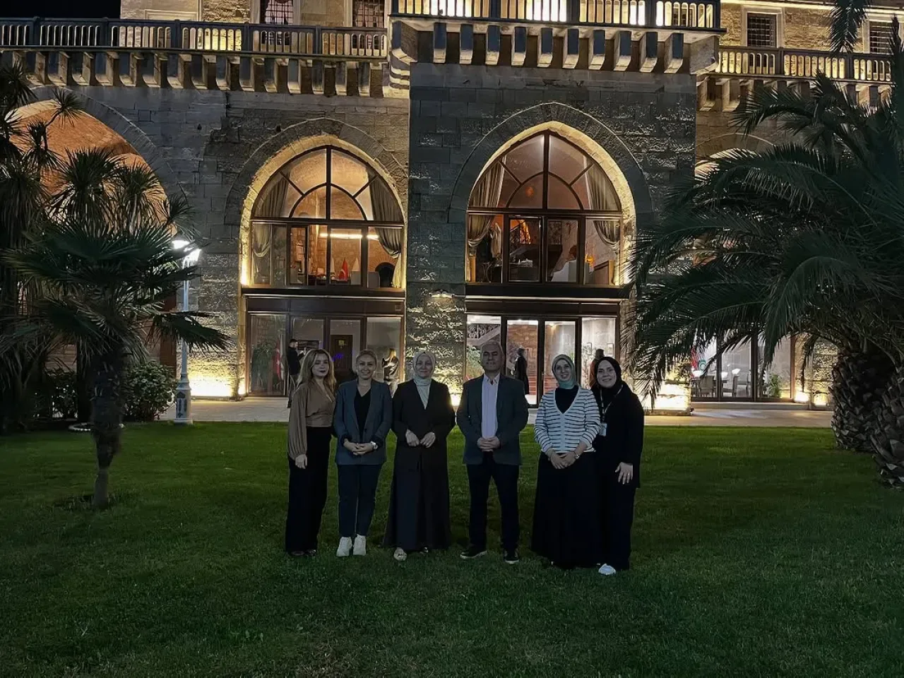 Yeşilay Esenler, Sağlıklı Fikirler Kısa Film Yarışması Ödül Töreni'ne Katıldı Yeşilay Esenler, Sağlıklı Fikirler Kısa Film Yarışması Ödül Töreni'ne Katıldı