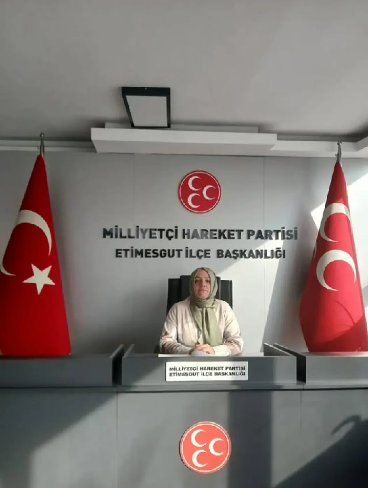 MHP Etimesgut İlçe Başkanlığı'ndan Herkese Açık Kapı MHP Etimesgut İlçe Başkanlığı'ndan Herkese Açık Kapı