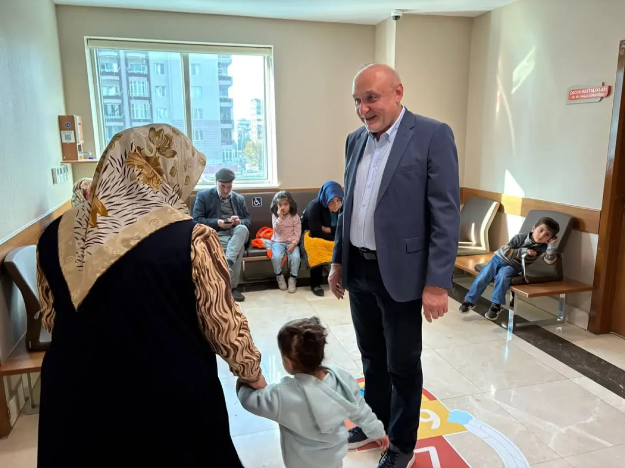 Gaziantep Milletvekili Melih Meriç, NCR Hastanesi'nde İncelemelerde Bulundu Gaziantep Milletvekili Melih Meriç, NCR Hastanesi'nde İncelemelerde Bulundu