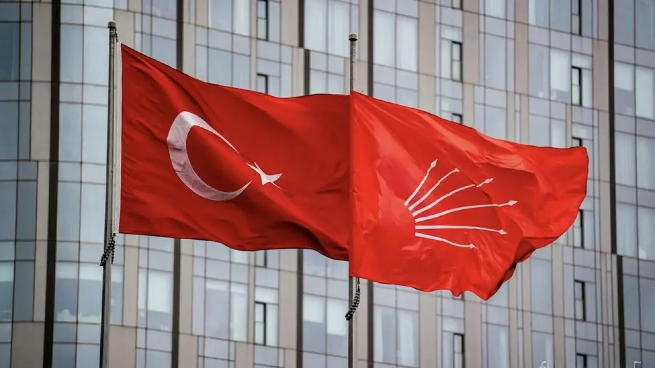 İYİ Partili Bekir: "Terör Örgütü Elebaşı ile Görüşme Adımını Doğru Bulmuyoruz" İYİ Partili Bekir: "Terör Örgütü Elebaşı ile Görüşme Adımını Doğru Bulmuyoruz"