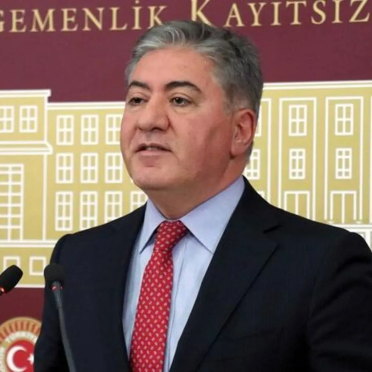 CHP'li Murat Emir'den İmralı Değerlendirmesi: "Milletimizin Rızası Yok" CHP'li Murat Emir'den İmralı Değerlendirmesi: "Milletimizin Rızası Yok"