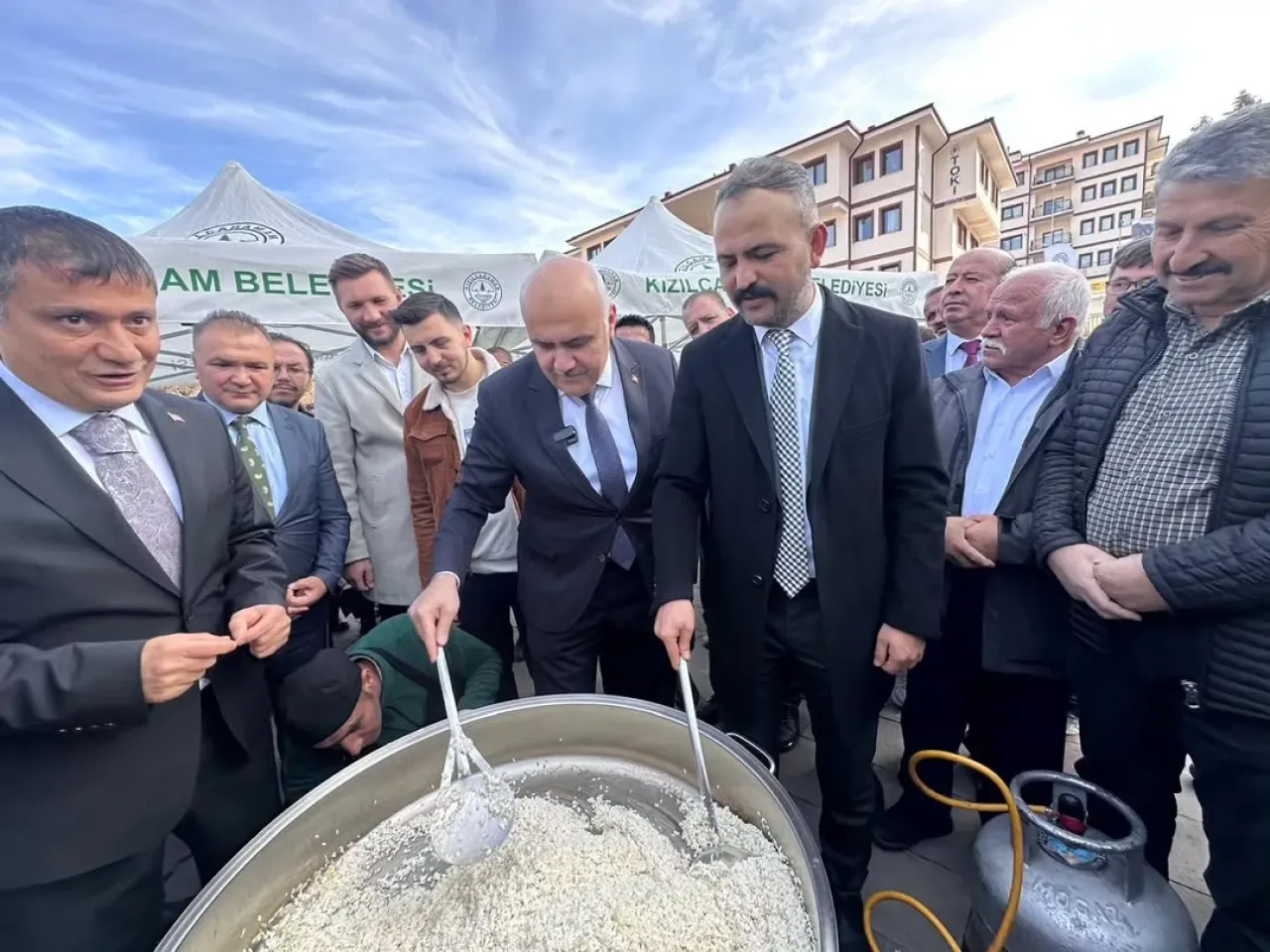 Kızılcahamam'da 40 Yıl Sonra Hasat Edilen Yerli Pirinç Tanıtıldı Kızılcahamam'da 40 Yıl Sonra Hasat Edilen Yerli Pirinç Tanıtıldı