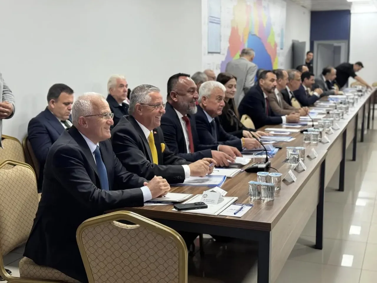 Kumluca'da Sokak Hayvanlarının Korunması İçin Kurumlar Arası İş Birliği Toplantısı Kumluca'da Sokak Hayvanlarının Korunması İçin Kurumlar Arası İş Birliği Toplantısı