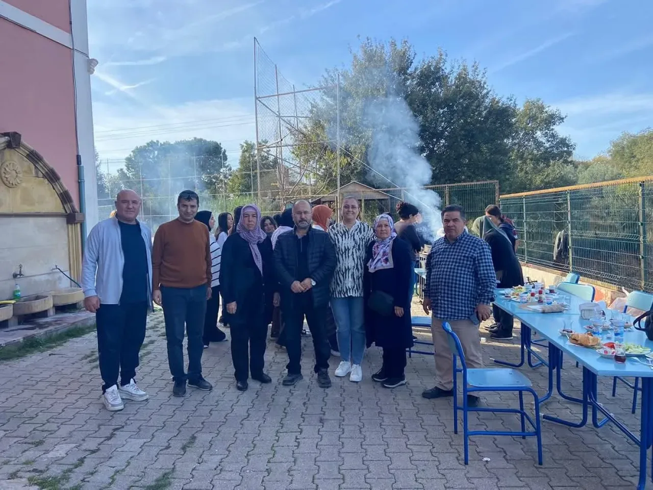 Serik'te Gazze İçin Dayanışma Kermesi Düzenlendi Serik'te Gazze İçin Dayanışma Kermesi Düzenlendi