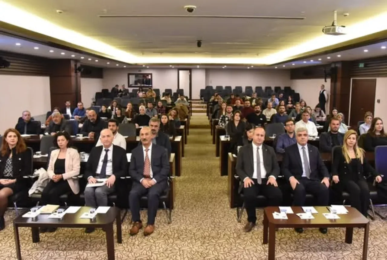 Gaziantep'te Kimyasalların Yönetimi ve KKDİK Yönetmeliği Eğitimi Düzenlendi Gaziantep'te Kimyasalların Yönetimi ve KKDİK Yönetmeliği Eğitimi Düzenlendi