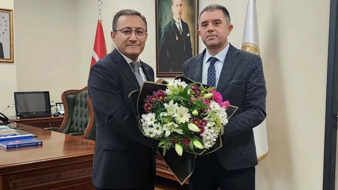 Bağcılar Kaymakamlığı'nda 24 Kasım Öğretmenler Günü Ziyareti Bağcılar Kaymakamlığı'nda 24 Kasım Öğretmenler Günü Ziyareti