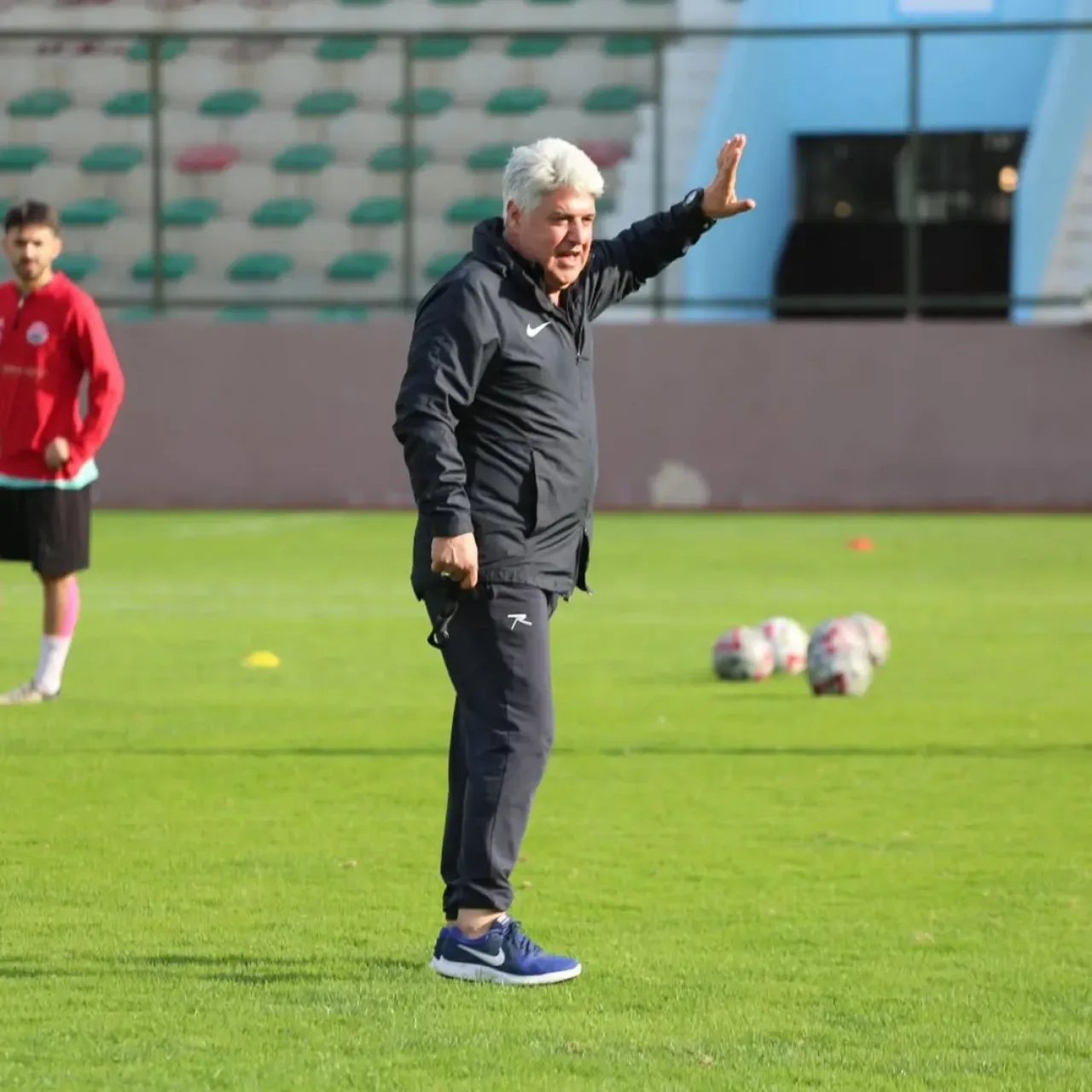 Maltepespor, Gülsuyu Spor ile Özel Hazırlık Maçına Hazır Maltepespor, Gülsuyu Spor ile Özel Hazırlık Maçına Hazır