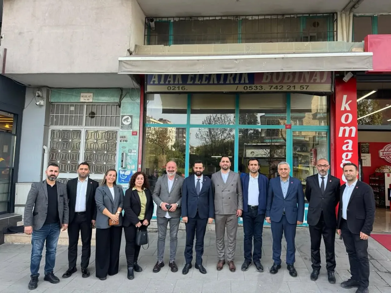 CHP Sancaktepe İlçe Örgütü, Eyüpsultan Mahallesi'nde Esnaf ve Vatandaş Ziyareti Gerçekleştirdi CHP Sancaktepe İlçe Örgütü, Eyüpsultan Mahallesi'nde Esnaf ve Vatandaş Ziyareti Gerçekleştirdi