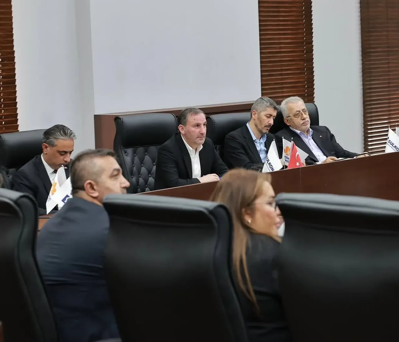 Sultanbeyli'de Kentsel Dönüşüm ve Deprem Güvenliği için Önemli Toplantı Sultanbeyli'de Kentsel Dönüşüm ve Deprem Güvenliği için Önemli Toplantı