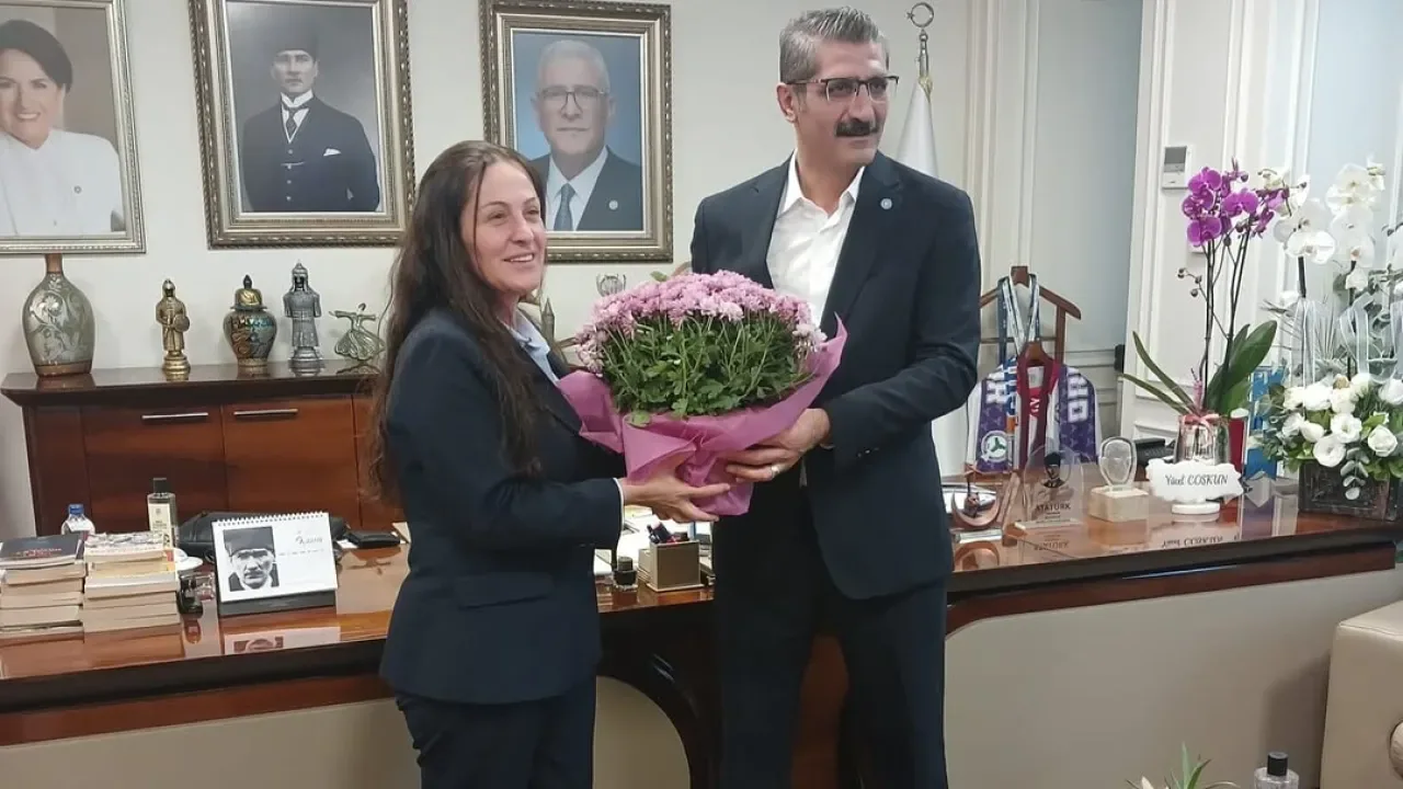 İYİ Parti'nin Yeni İstanbul İl Başkanı Yücel Coşkun Görevine Başladı İYİ Parti'nin Yeni İstanbul İl Başkanı Yücel Coşkun Görevine Başladı