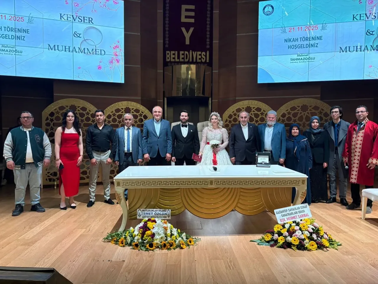 Gaziantep Milletvekili Melih Meriç, Sarıbal ve Oğur Ailelerinin Nikah Töreninde Gaziantep Milletvekili Melih Meriç, Sarıbal ve Oğur Ailelerinin Nikah Töreninde