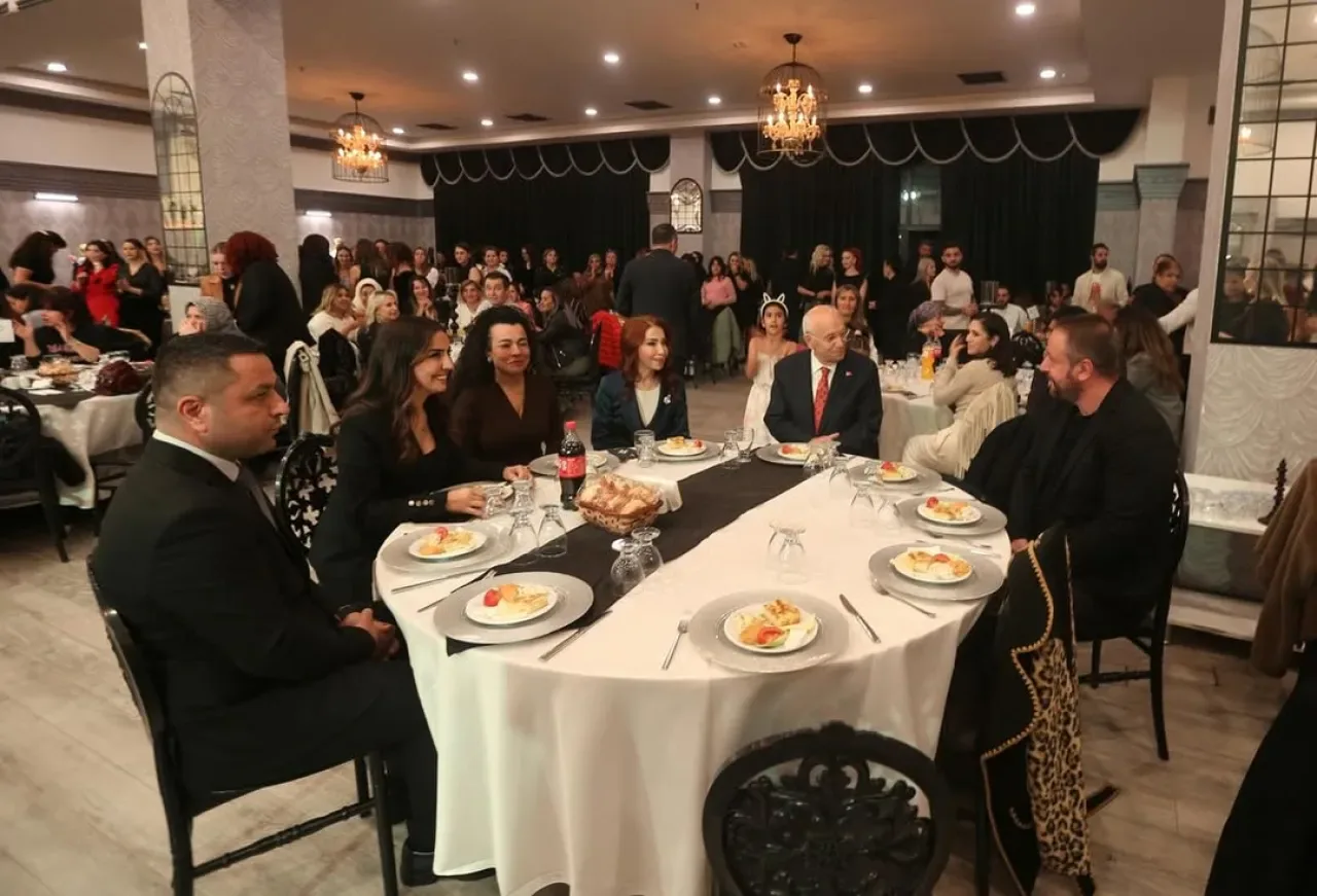 Yenimahalle Belediyesi, 1150 Öğretmen İstihdam Ederek Eğitime Destek Oluyor Yenimahalle Belediyesi, 1150 Öğretmen İstihdam Ederek Eğitime Destek Oluyor