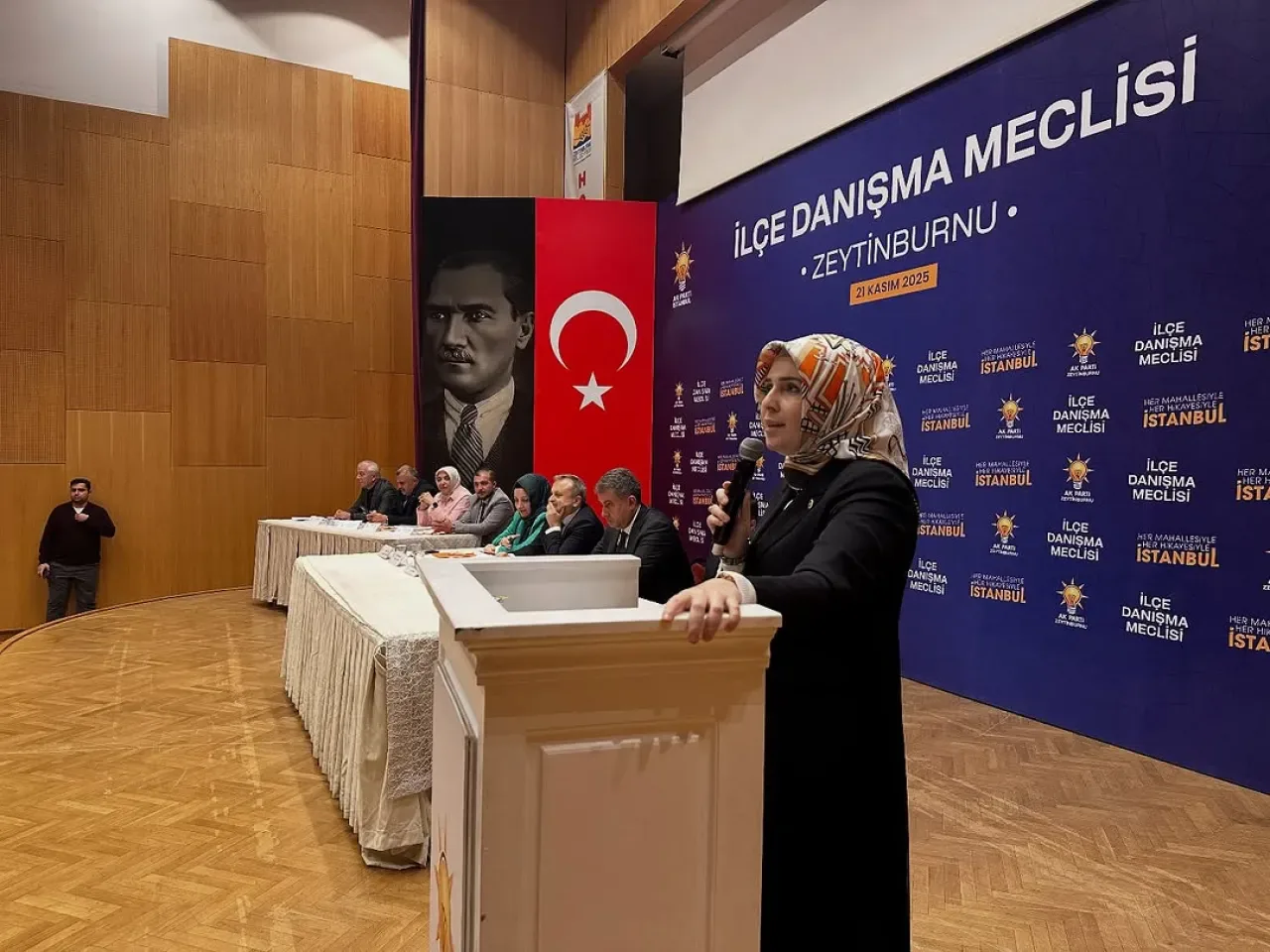 AK Parti Zeytinburnu'nda Genişletilmiş Danışma Meclisi Toplantısı Yapıldı AK Parti Zeytinburnu'nda Genişletilmiş Danışma Meclisi Toplantısı Yapıldı
