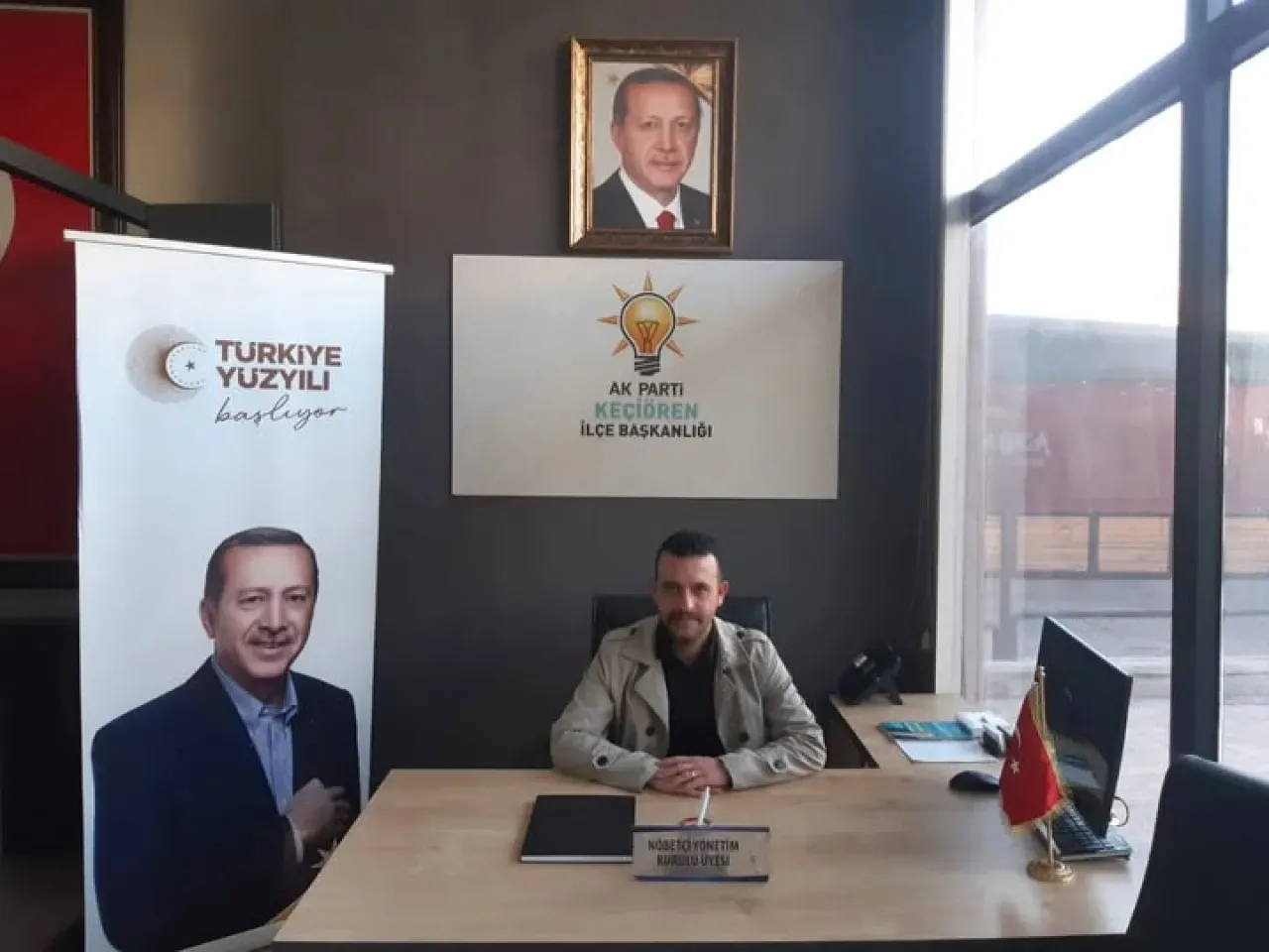 AK Parti Keçiören İlçe Başkanlığı Vatandaşları Bekliyor AK Parti Keçiören İlçe Başkanlığı Vatandaşları Bekliyor