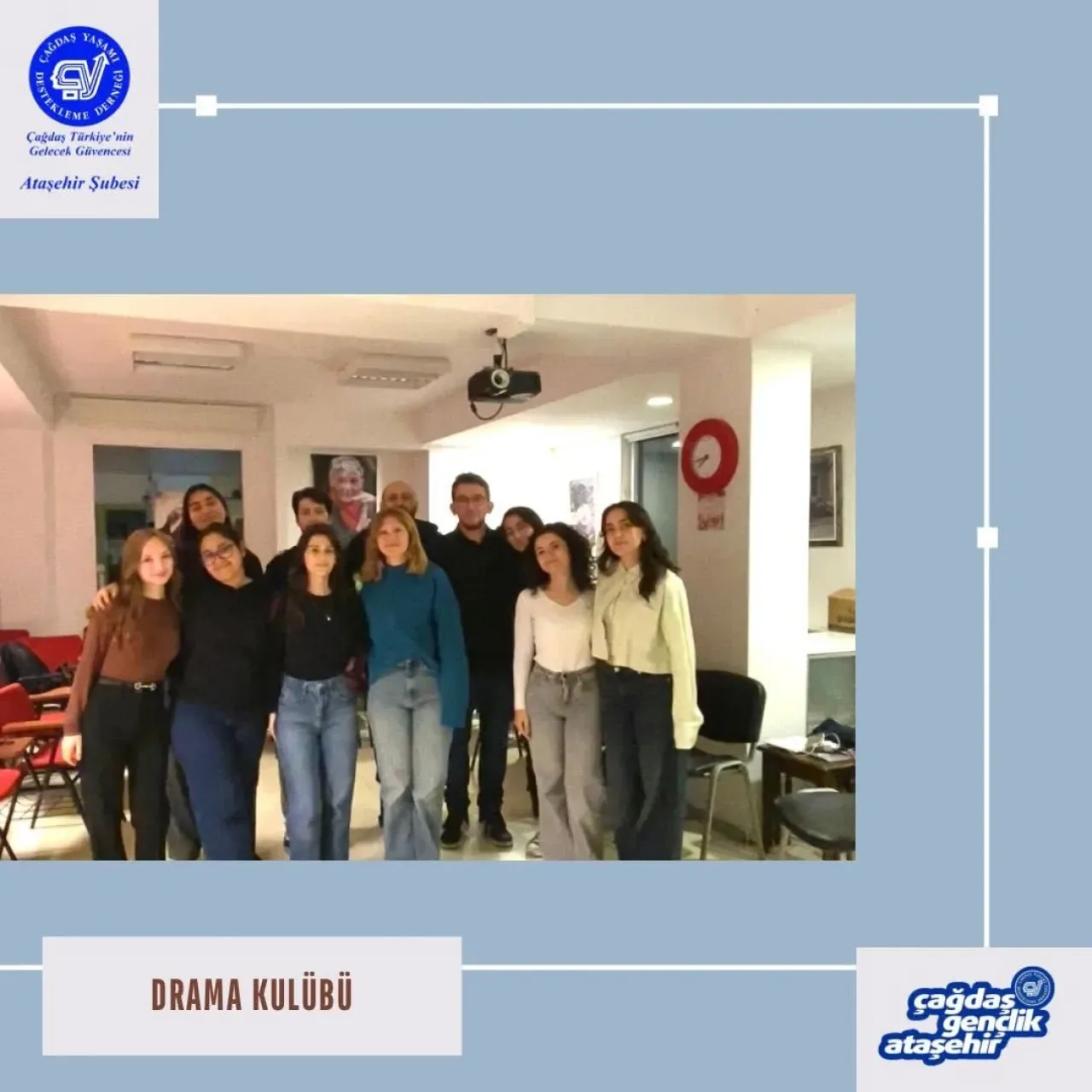Çağdaş Gençlik Drama Kulübü'nden Yaratıcı İş Görüşmesi Performansı Çağdaş Gençlik Drama Kulübü'nden Yaratıcı İş Görüşmesi Performansı