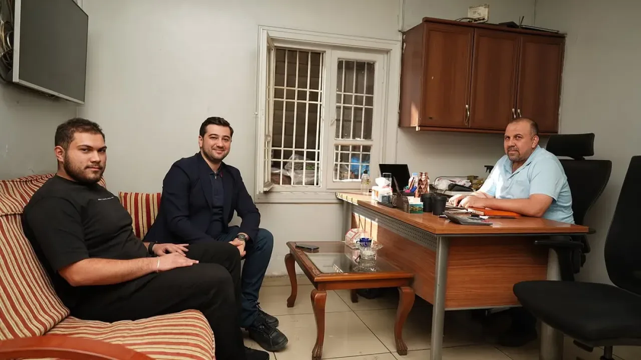 Gaziantep Milletvekili Mesut Bozatlı, Oduncular Sitesi'nde Kömür Sektörünün Öncülerini Ziyaret Etti Gaziantep Milletvekili Mesut Bozatlı, Oduncular Sitesi'nde Kömür Sektörünün Öncülerini Ziyaret Etti