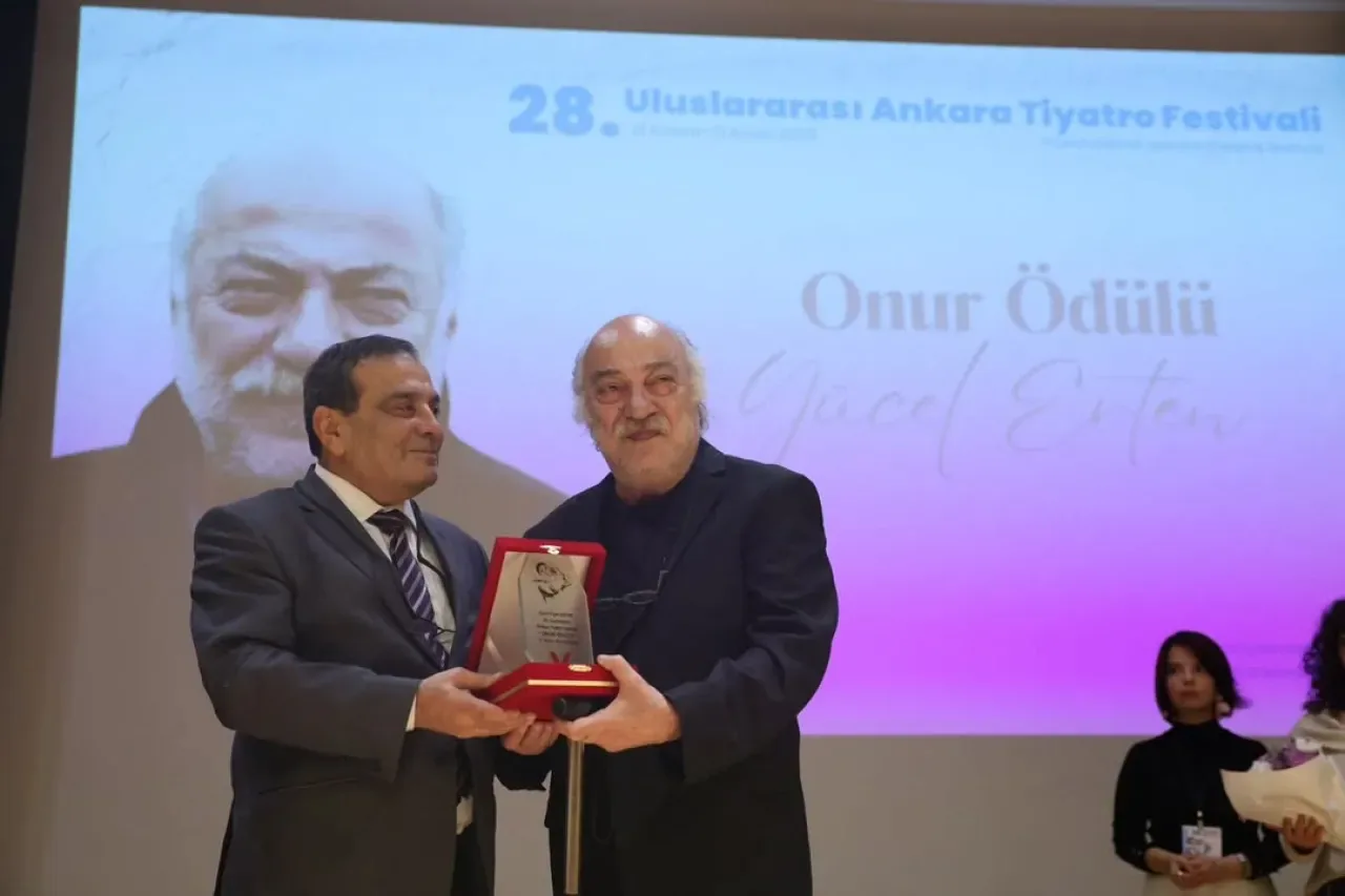 28. Uluslararası Ankara Tiyatro Festivali Başladı 28. Uluslararası Ankara Tiyatro Festivali Başladı