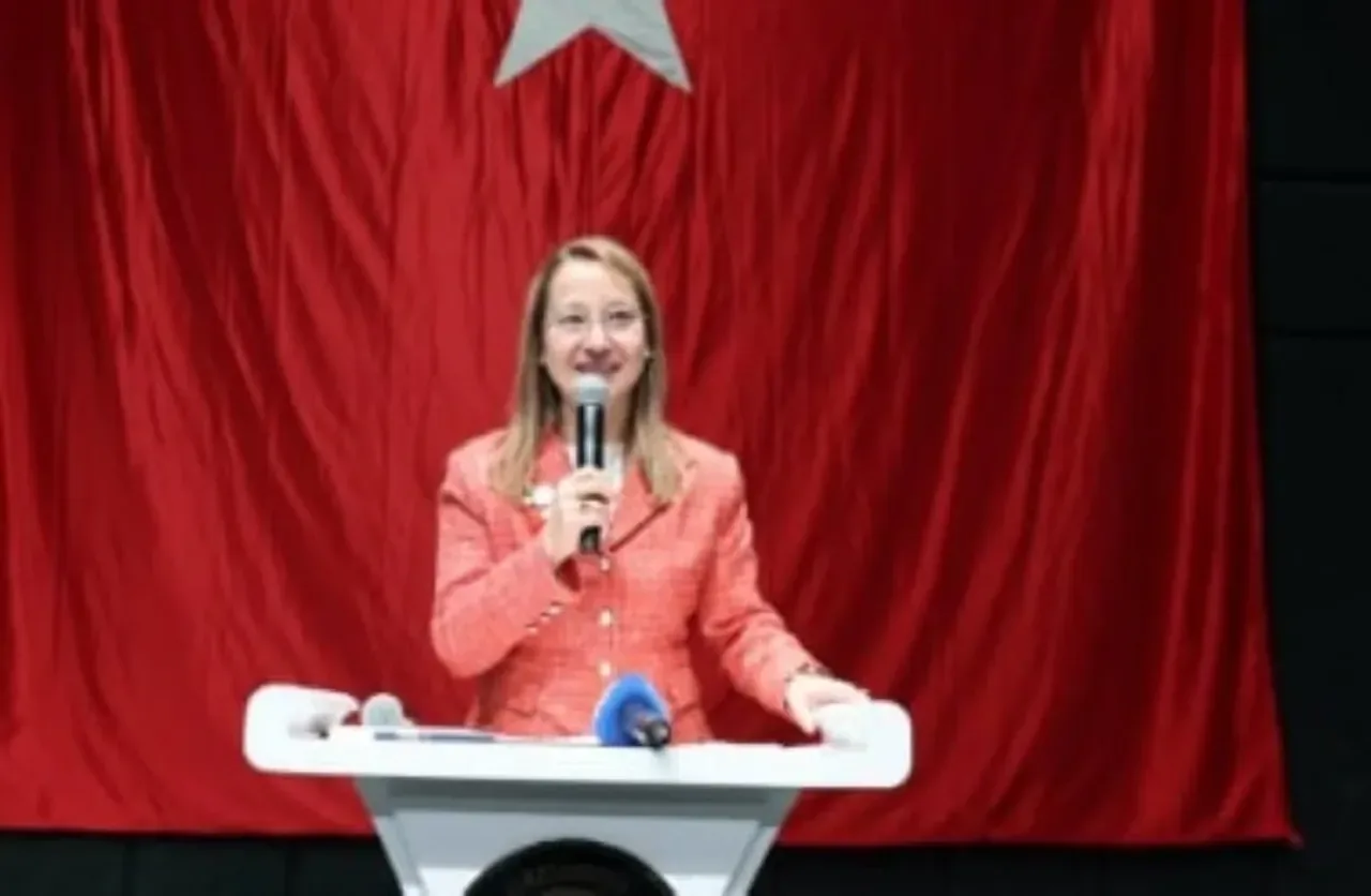 Şahinbey Belediyesi Evlilik Okulu ile Yuvalarını Sağlam Temellere Kurmaya Hazırlanıyor Şahinbey Belediyesi Evlilik Okulu ile Yuvalarını Sağlam Temellere Kurmaya Hazırlanıyor
