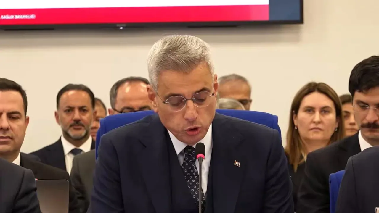 Sağlık Bakanlığı, "Sağlıklı Türkiye Yüzyılı" Vizyonunu Meclis'te Anlattı Sağlık Bakanlığı, "Sağlıklı Türkiye Yüzyılı" Vizyonunu Meclis'te Anlattı