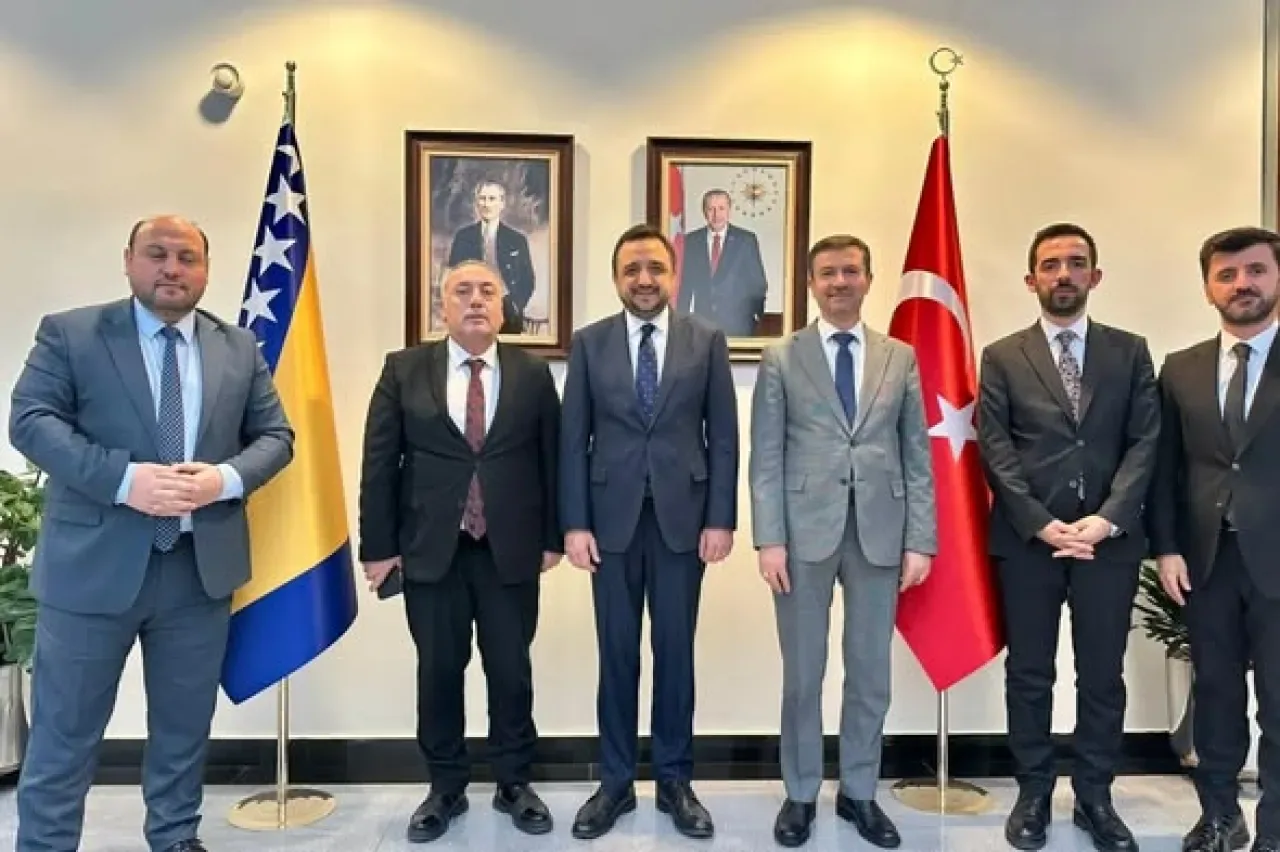 Beşiktaş Müftülüğü Yetim Projesi Kapsamında Saraybosna'da Resmi Ziyaretlerde Bulundu Beşiktaş Müftülüğü Yetim Projesi Kapsamında Saraybosna'da Resmi Ziyaretlerde Bulundu