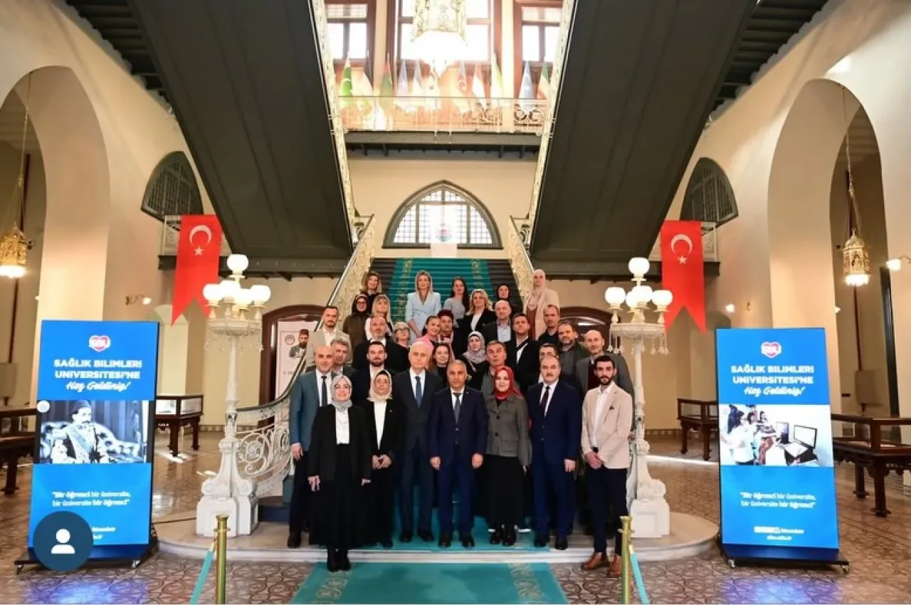 SBÜ Hamidiye Tıp Fakültesi, Bosna Hersek'ten Gelen Eğitim Heyetini Ağırladı SBÜ Hamidiye Tıp Fakültesi, Bosna Hersek'ten Gelen Eğitim Heyetini Ağırladı