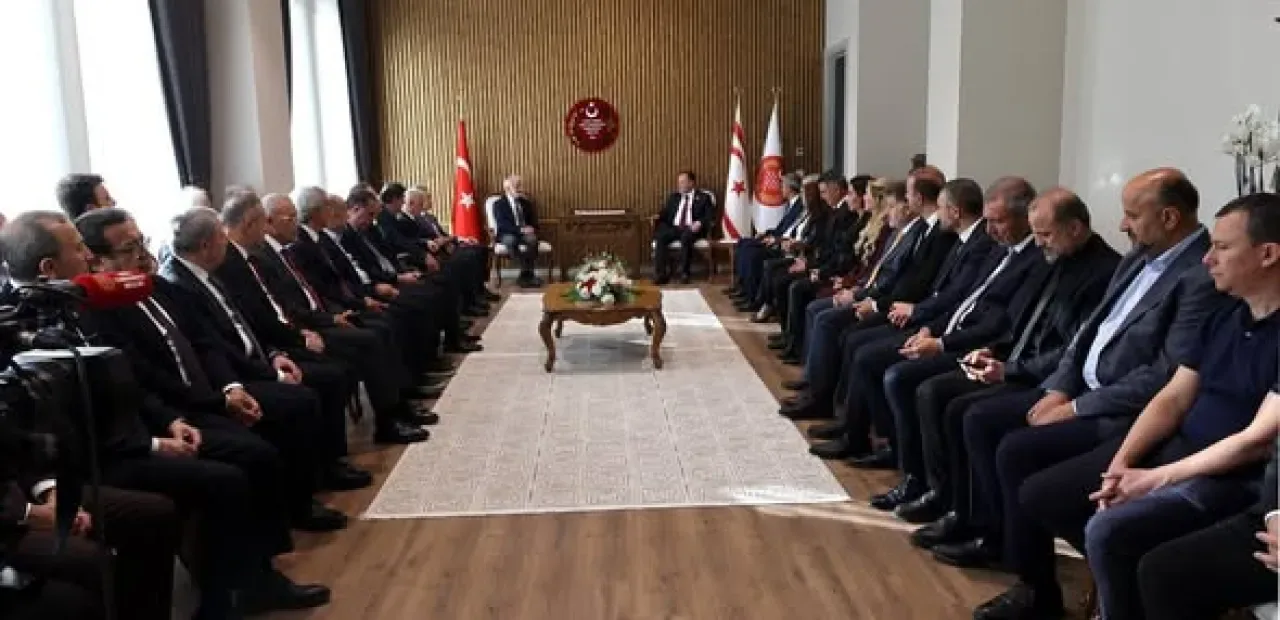 AK Partili Mustafa Köse, KKTC Cumhuriyet Meclisi Başkanı Ziya Öztürkler'i Ziyaret Etti AK Partili Mustafa Köse, KKTC Cumhuriyet Meclisi Başkanı Ziya Öztürkler'i Ziyaret Etti