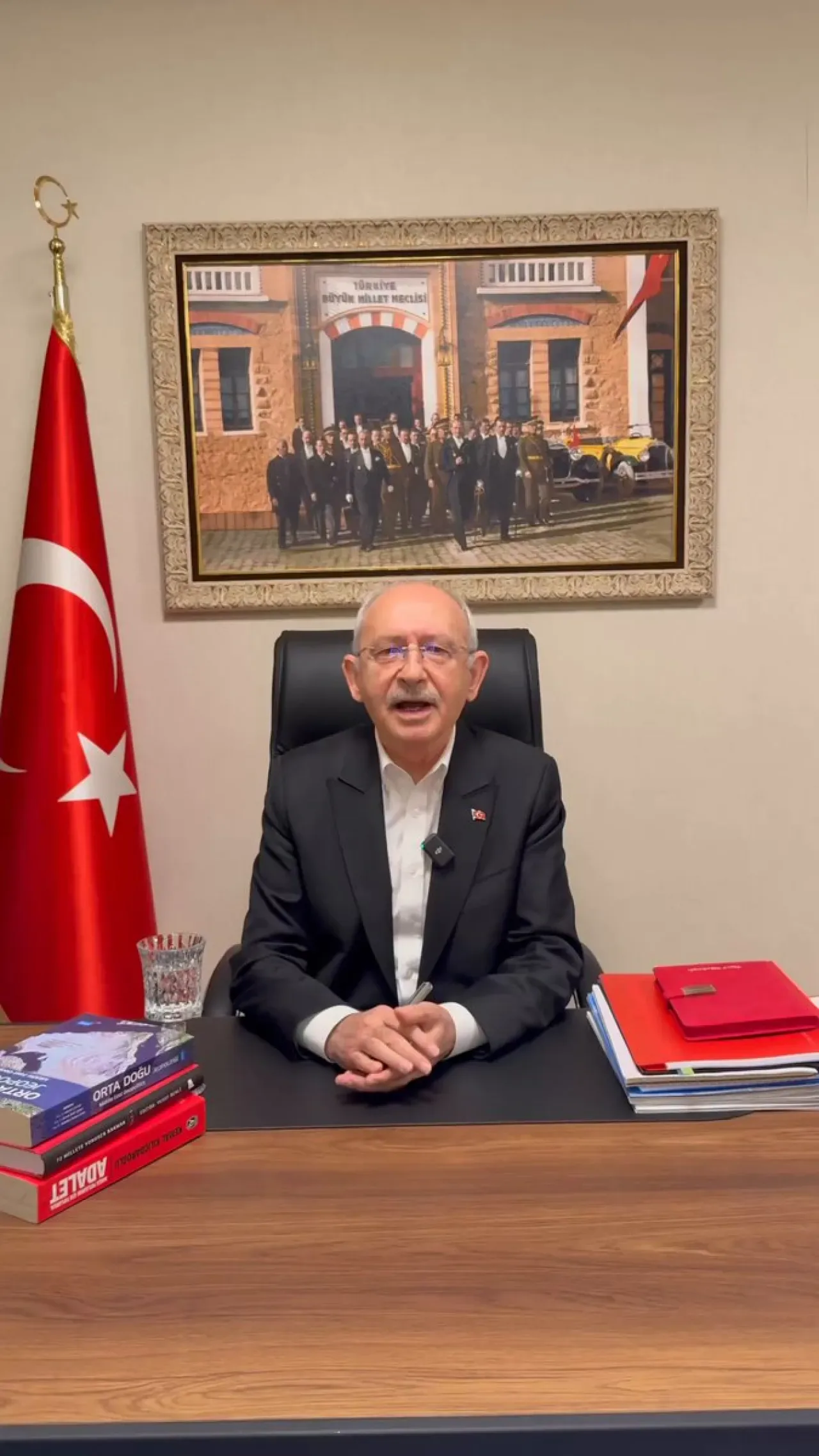 Kılıçdaroğlu'ndan Parti İçi Yolsuzluk ve Barış Süreci Açıklaması Kılıçdaroğlu'ndan Parti İçi Yolsuzluk ve Barış Süreci Açıklaması
