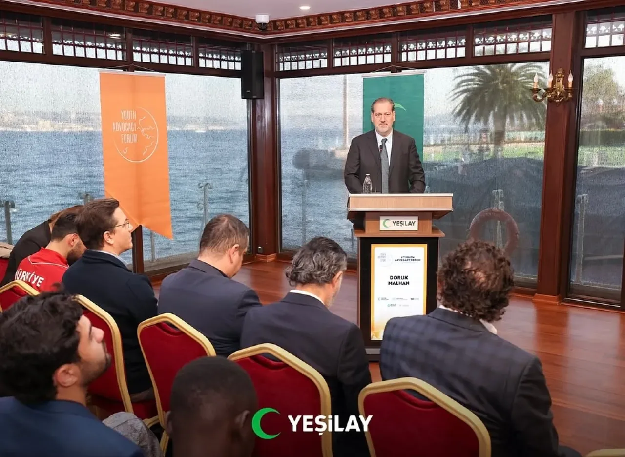 Yeşilay'dan Gençlik Savunuculuk Forumu: Bağımlılıkla Mücadelede Uluslararası İş Birliği Yeşilay'dan Gençlik Savunuculuk Forumu: Bağımlılıkla Mücadelede Uluslararası İş Birliği