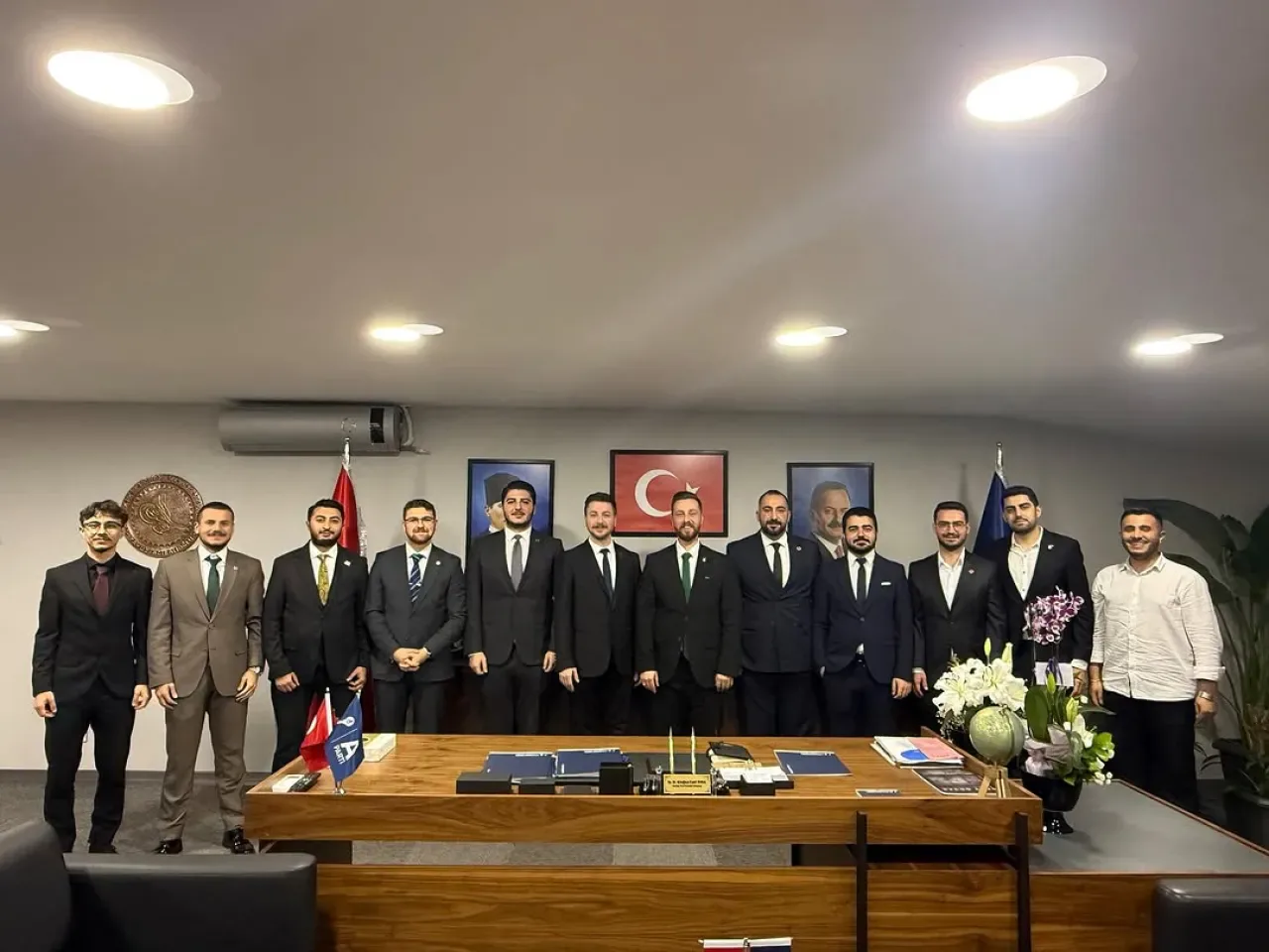 Yeniden Refah Partisi İstanbul Gençlik Kolları, Anahtar Parti İstanbul İl Başkanlığını Ziyaret Etti Yeniden Refah Partisi İstanbul Gençlik Kolları, Anahtar Parti İstanbul İl Başkanlığını Ziyaret Etti