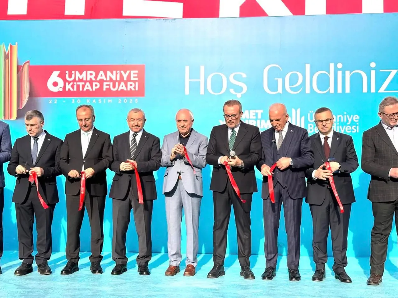 Ümraniye 6. Kitap Fuarı, Kitapseverlerin Yoğun İlgisi ile Açıldı Ümraniye 6. Kitap Fuarı, Kitapseverlerin Yoğun İlgisi ile Açıldı
