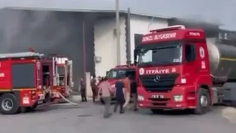 Denizli’de iş yeri yangını: Merkezefendi’nde müdahale devam ediyor