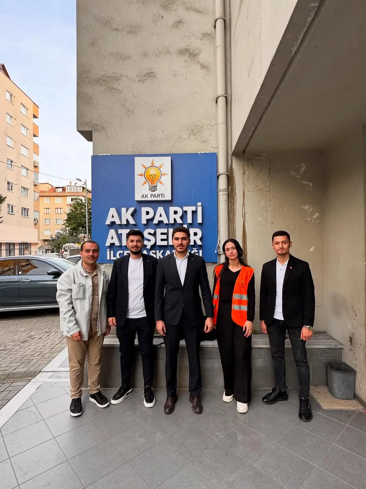 AK Parti Ataşehir Gençlik Kolları Potansiyel Üye Çalışması Gerçekleştirdi AK Parti Ataşehir Gençlik Kolları Potansiyel Üye Çalışması Gerçekleştirdi