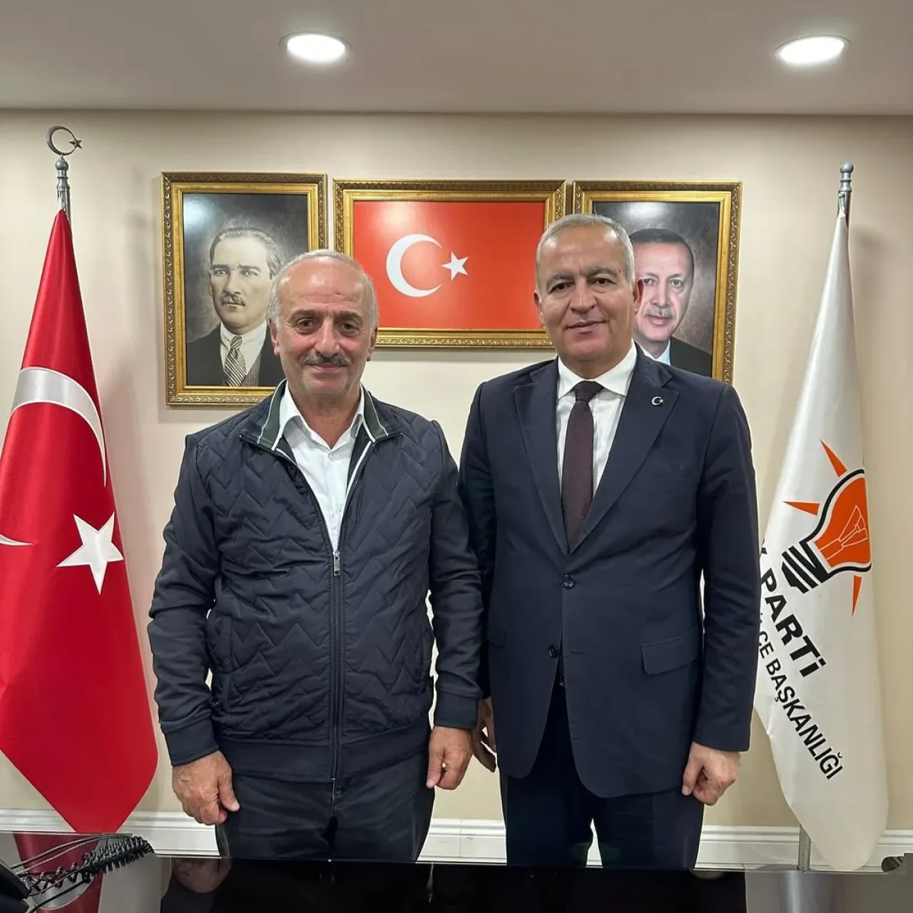 Eski Belediye Başkanı Ferşat Terzioğlu, AK Parti Gaziosmanpaşa'da Tecrübelerini Paylaştı Eski Belediye Başkanı Ferşat Terzioğlu, AK Parti Gaziosmanpaşa'da Tecrübelerini Paylaştı