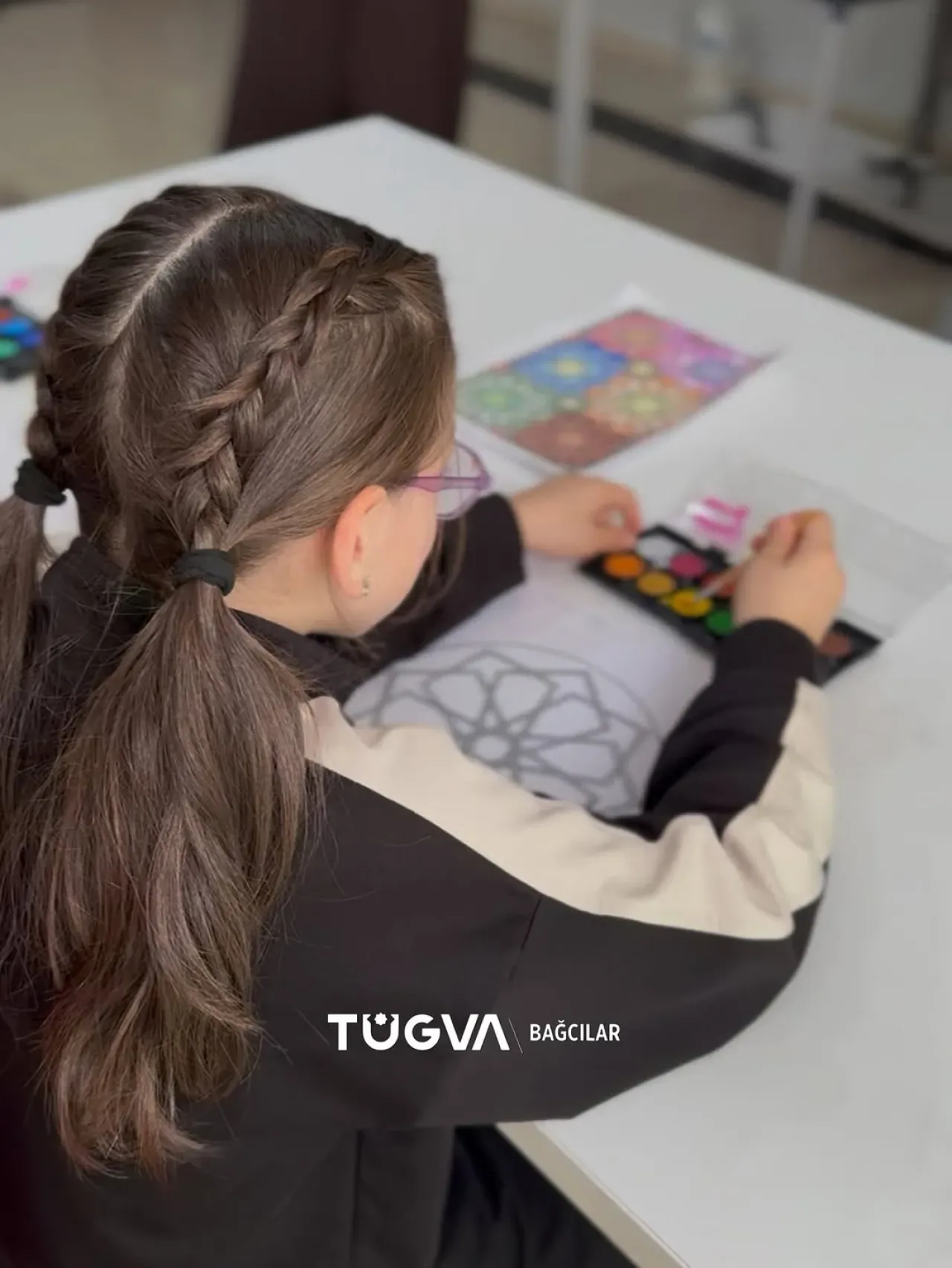 TÜGVA Bağcılar'da İslami Geometri Sanat Atölyesi Workshop'u Düzenlendi TÜGVA Bağcılar'da İslami Geometri Sanat Atölyesi Workshop'u Düzenlendi