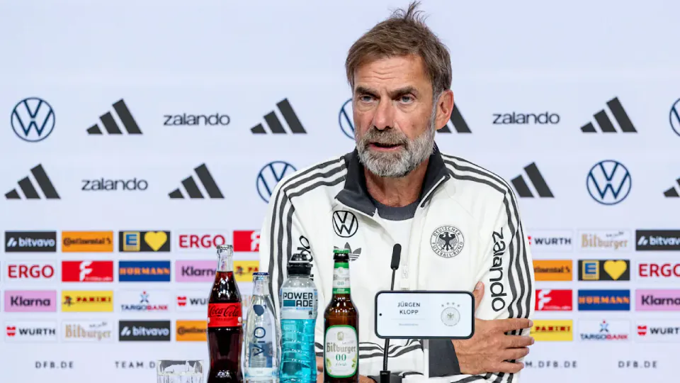 Klopp Döneminin İlk Kadrosu Belli Oldu: Keidel Kaldı, Urbig Kalede görseli