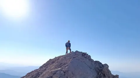 Hakkari'de Cilo Dağı'na vefa tırmanışı: Fikret Yaşar 3. ölüm yıldönümünde anıldı