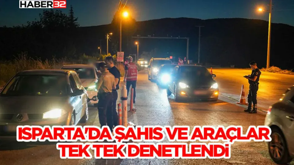 Isparta'da Güvenlik Denetimleri: Ana Arterlerde Şahıs ve Araç Kontrolleri Sürüyor görseli