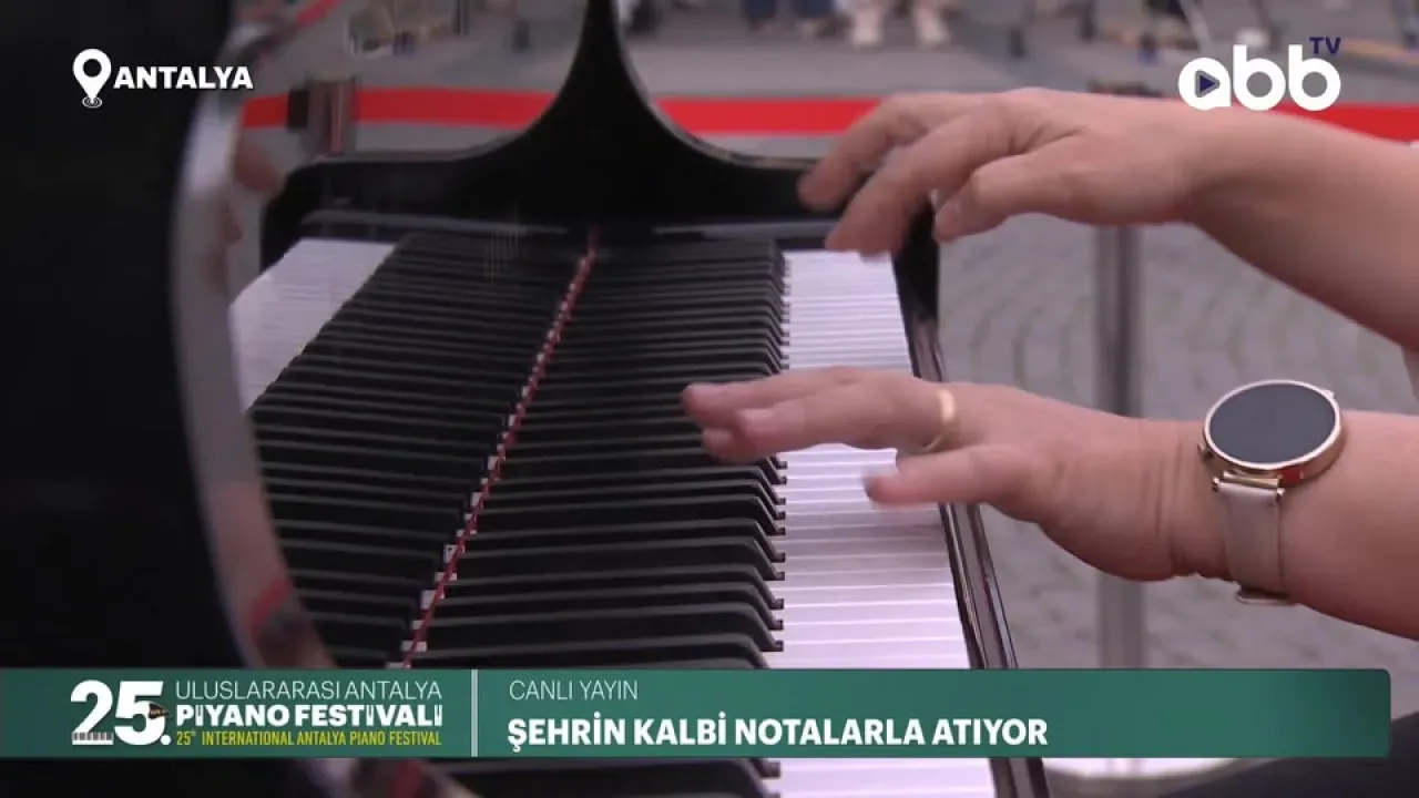 25. Uluslararası Antalya Piyano Festivali, Attalos Heykeli Önünde Müzikle Taçlanıyor 25. Uluslararası Antalya Piyano Festivali, Attalos Heykeli Önünde Müzikle Taçlanıyor