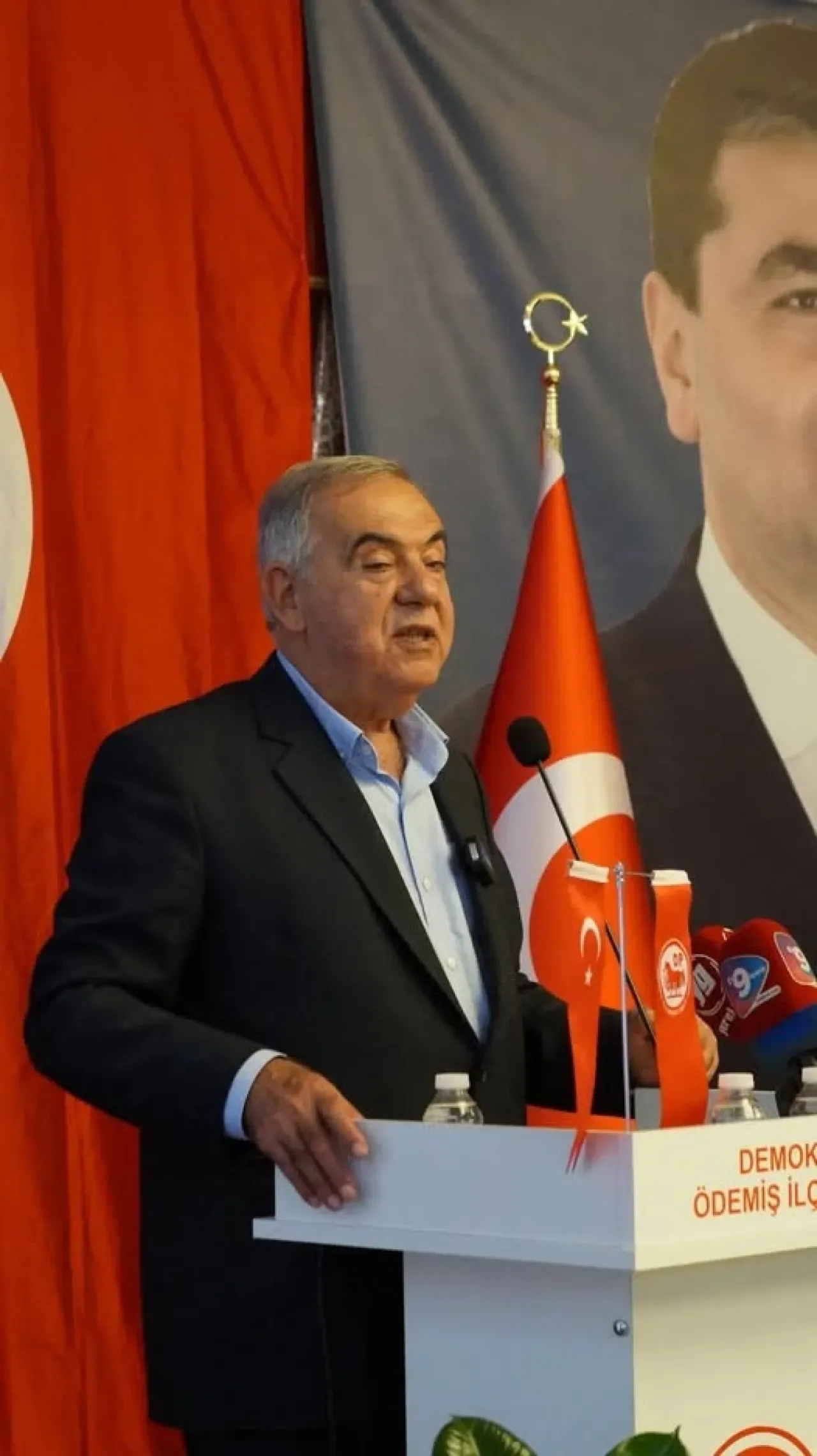 Demokrat Parti İzmir Milletvekili Haydar Altıntaş, TBMM Komisyonu'ndan HAYIR Oyu Vererek Ayrıldı Demokrat Parti İzmir Milletvekili Haydar Altıntaş, TBMM Komisyonu'ndan HAYIR Oyu Vererek Ayrıldı
