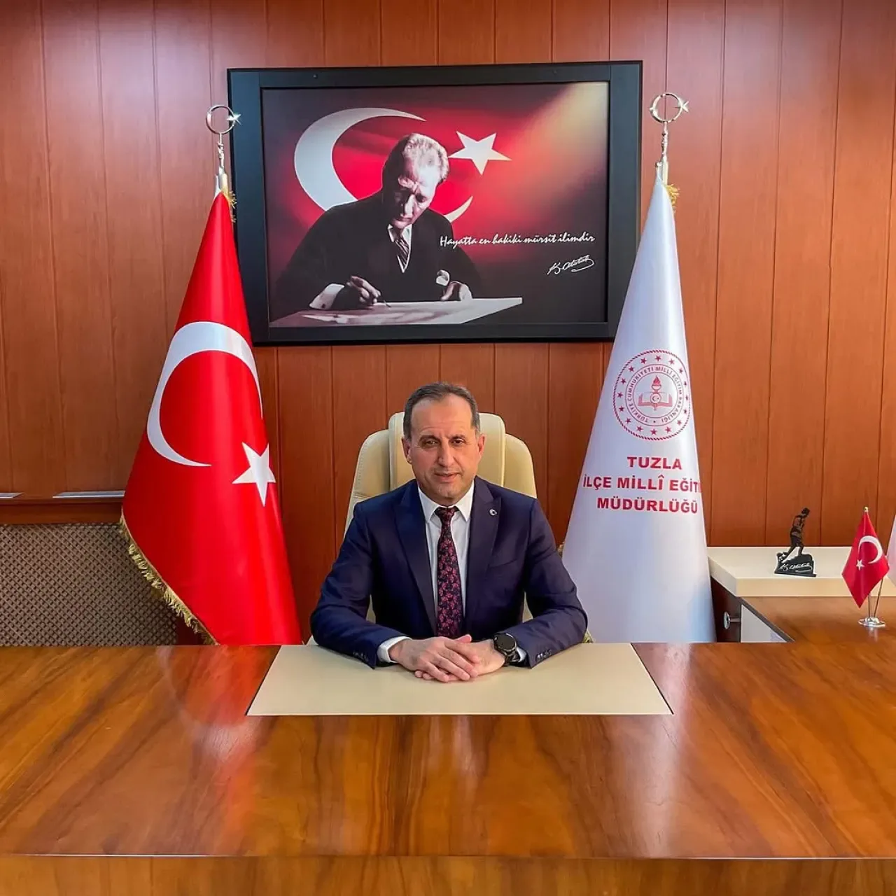 İstanbul Tuzla'da 24 Kasım Öğretmenler Günü Kutlamaları İstanbul Tuzla'da 24 Kasım Öğretmenler Günü Kutlamaları