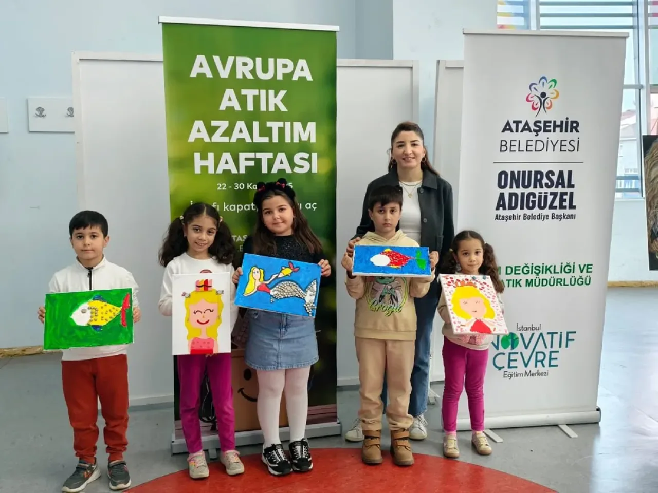 Ataşehir'de Çocuklar E-Atıkları Sanat Eserine Dönüştürdü Ataşehir'de Çocuklar E-Atıkları Sanat Eserine Dönüştürdü