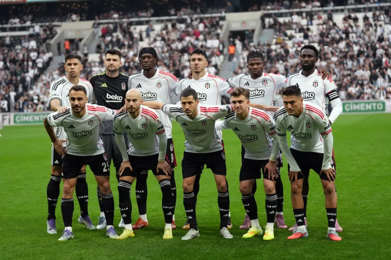 Beşiktaş, Samsunspor Beraberliğiyle Sona Eren Üçüncü Ev Maçını da Kazanamadı Beşiktaş, Samsunspor Beraberliğiyle Sona Eren Üçüncü Ev Maçını da Kazanamadı