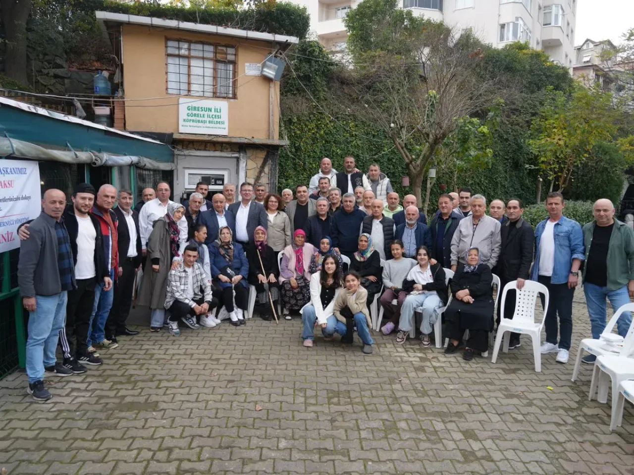 Sarıyer Belediye Başkanı Aksu, Giresun Görele Köprübaşı Derneği'nin Konuğu Oldu Sarıyer Belediye Başkanı Aksu, Giresun Görele Köprübaşı Derneği'nin Konuğu Oldu