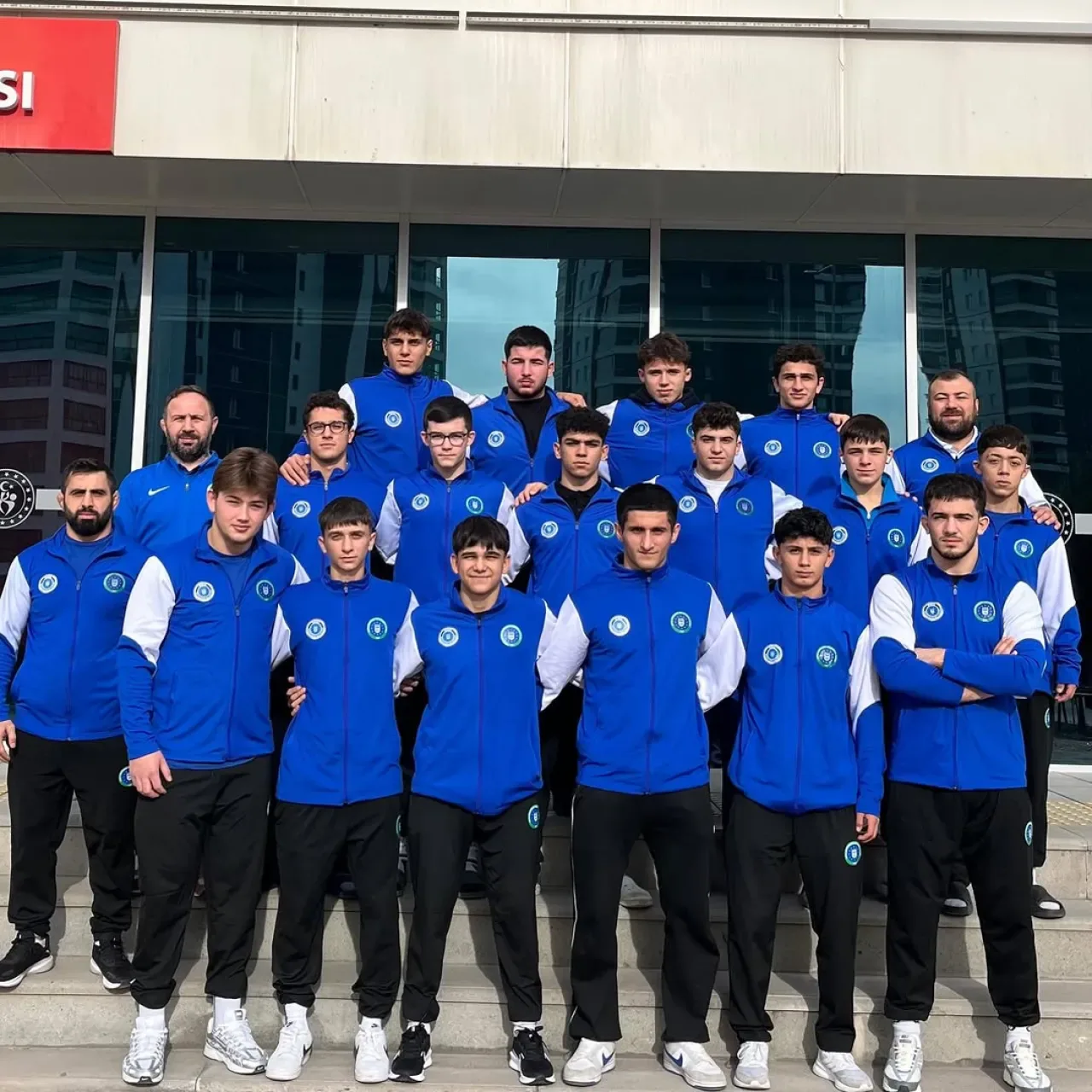 Bursa Büyükşehir Belediyespor, Ankara'daki Güreş Müsabakalarında Bursa Büyükşehir Belediyespor, Ankara'daki Güreş Müsabakalarında