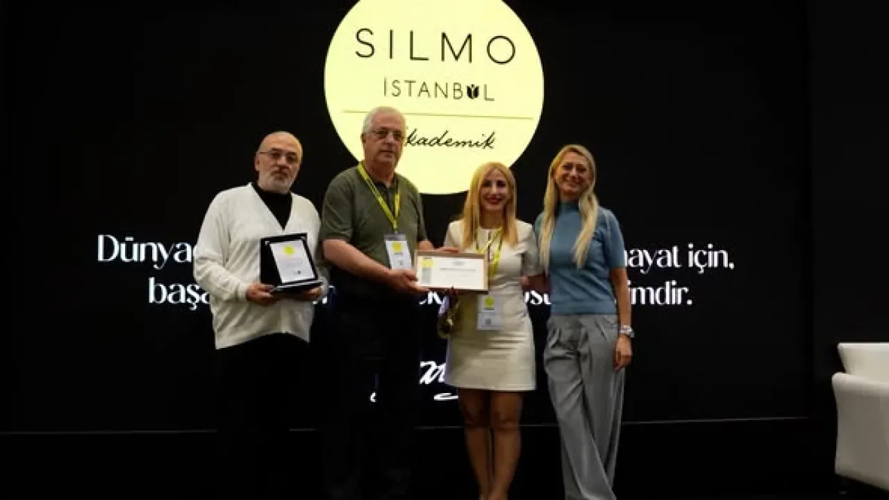 İstanbul Gedik Üniversitesi Öğrencileri Silmo İstanbul Fuarı'nda Sektörle Buluştu İstanbul Gedik Üniversitesi Öğrencileri Silmo İstanbul Fuarı'nda Sektörle Buluştu