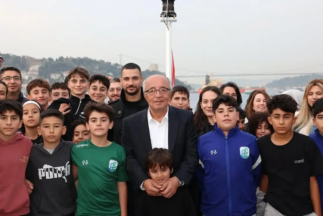 Şile Belediyesi, Spor Kulübü Yaz Okulu Öğrencileri için Boğaz Turu Düzenledi Şile Belediyesi, Spor Kulübü Yaz Okulu Öğrencileri için Boğaz Turu Düzenledi
