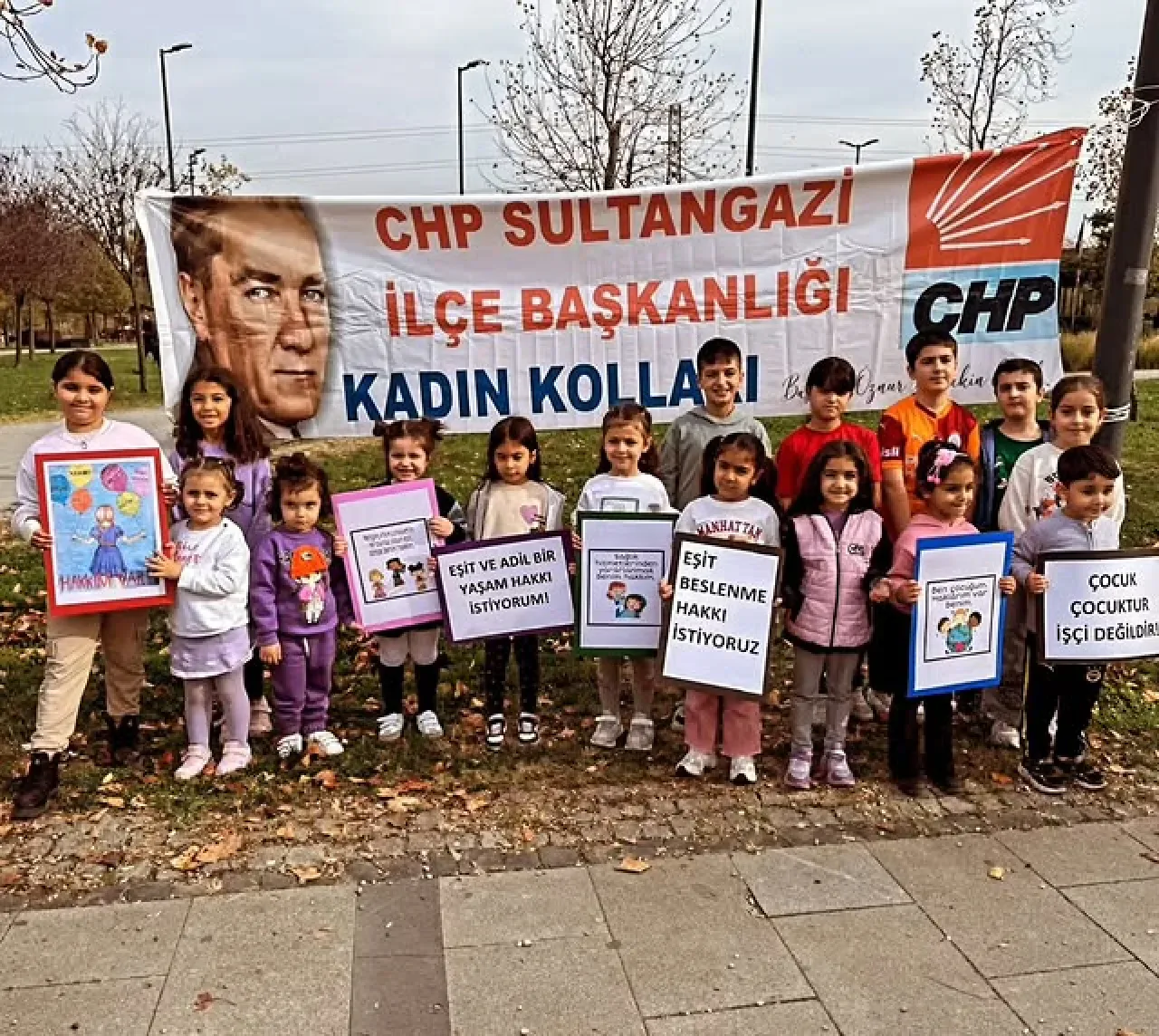 CHP Sultangazi Kadın Kolları, Çocuklara Yönelik Etkinlik Düzenledi CHP Sultangazi Kadın Kolları, Çocuklara Yönelik Etkinlik Düzenledi