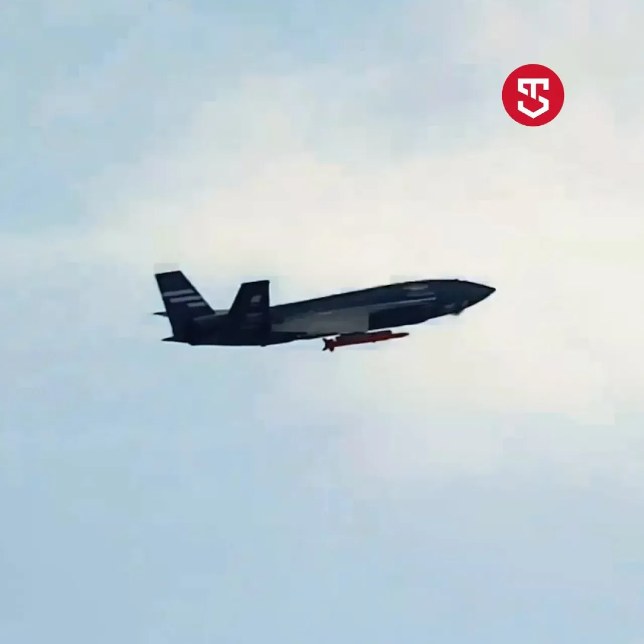Türk Savunma Sanayii'nin Yeni Yıldızı: KIZILELMA'nın İlk Uçuşu Gerçekleşti Türk Savunma Sanayii'nin Yeni Yıldızı: KIZILELMA'nın İlk Uçuşu Gerçekleşti
